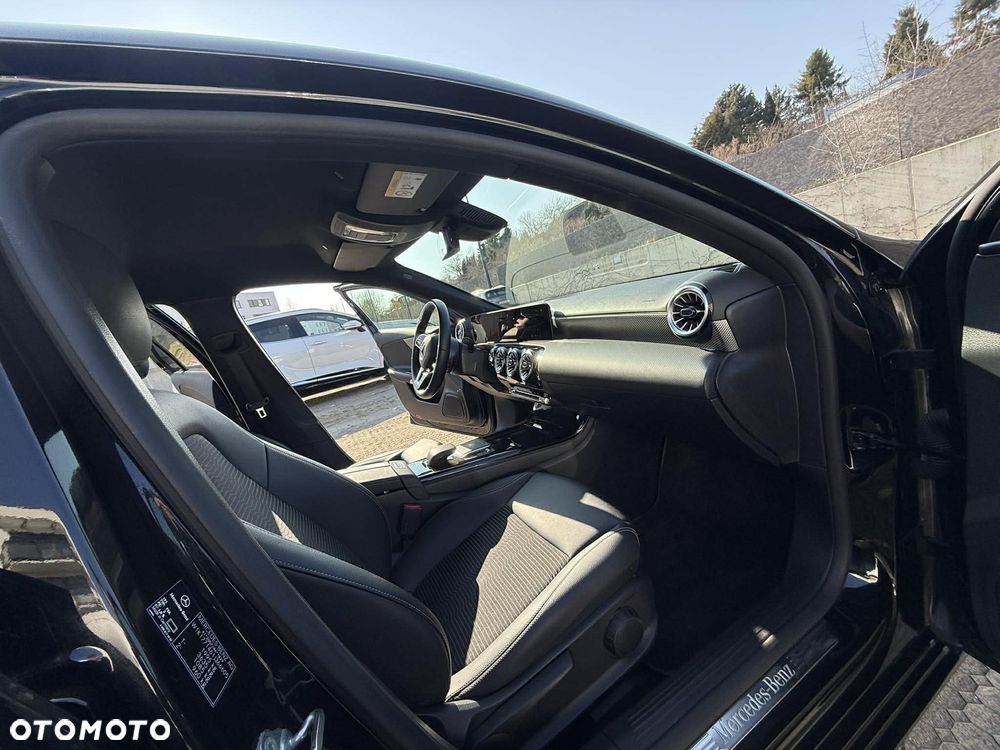 Mercedes-Benz Klasa A 250 Progressive 7G-DCT - 14