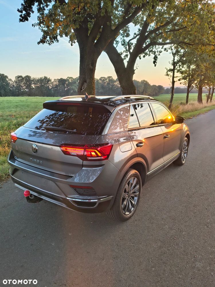 Volkswagen T-Roc - 2
