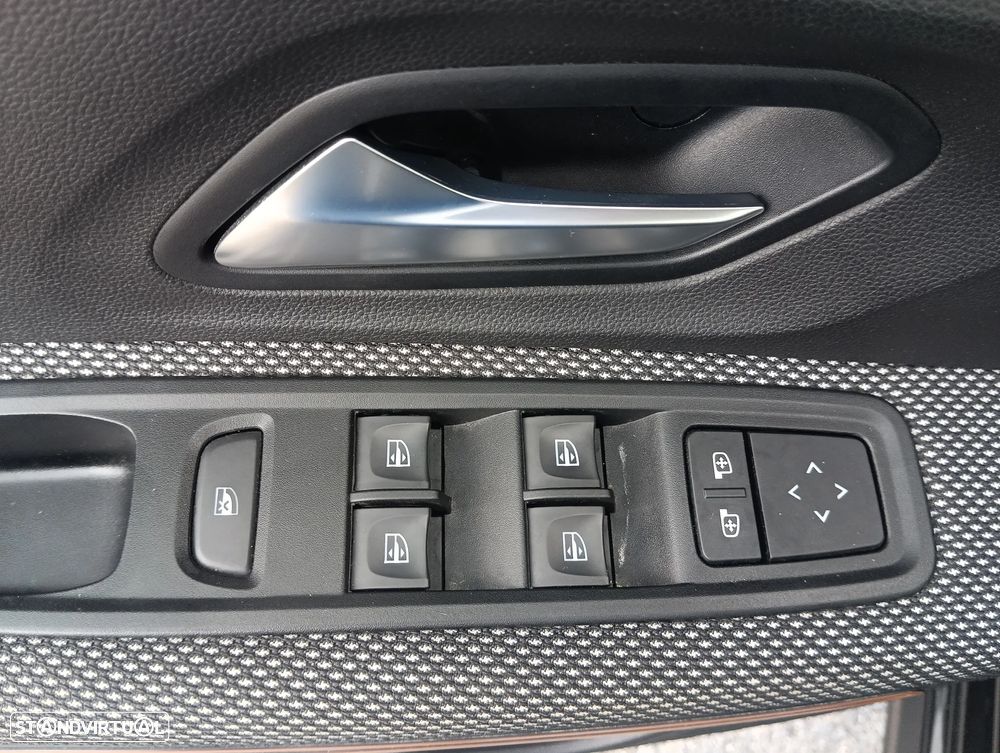 Dacia Sandero 1.0 TCe Stepway Expression CVT - 6