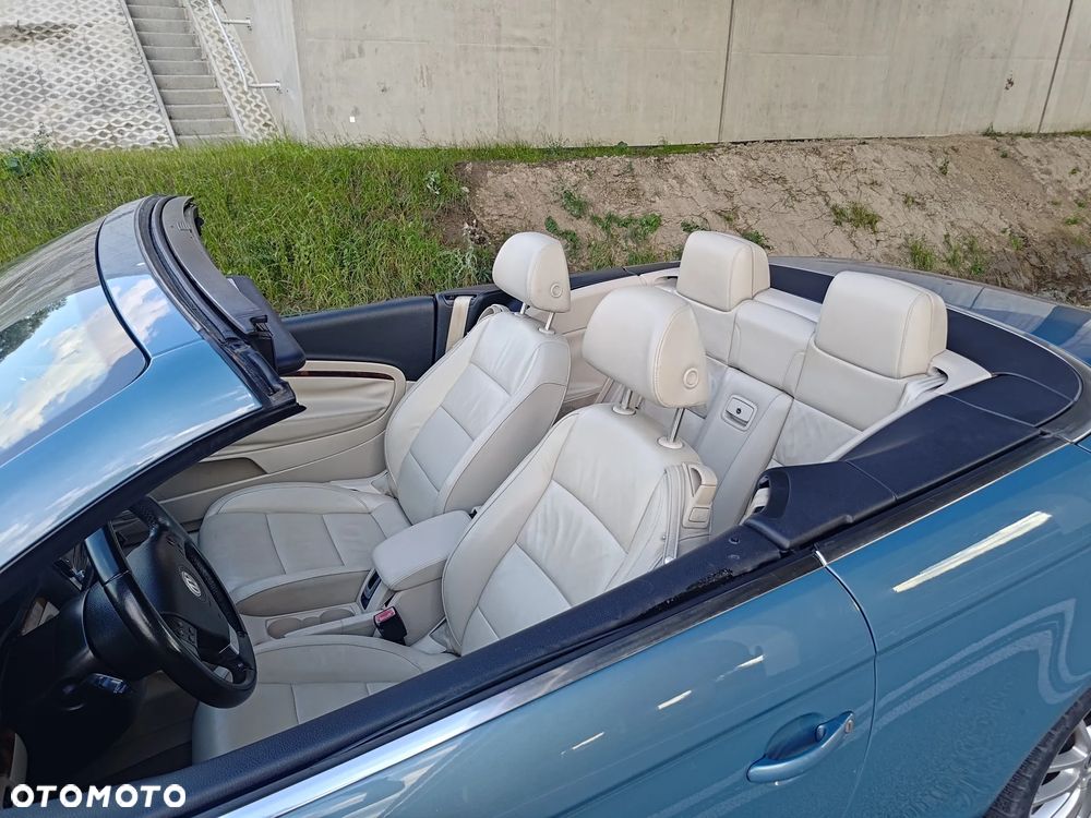 Volkswagen Eos - 16