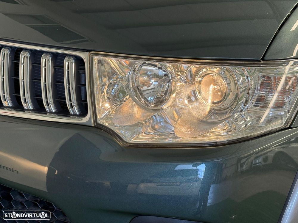 Mitsubishi L200 2.5 DI-D Club Intense 3L 4WD - 14