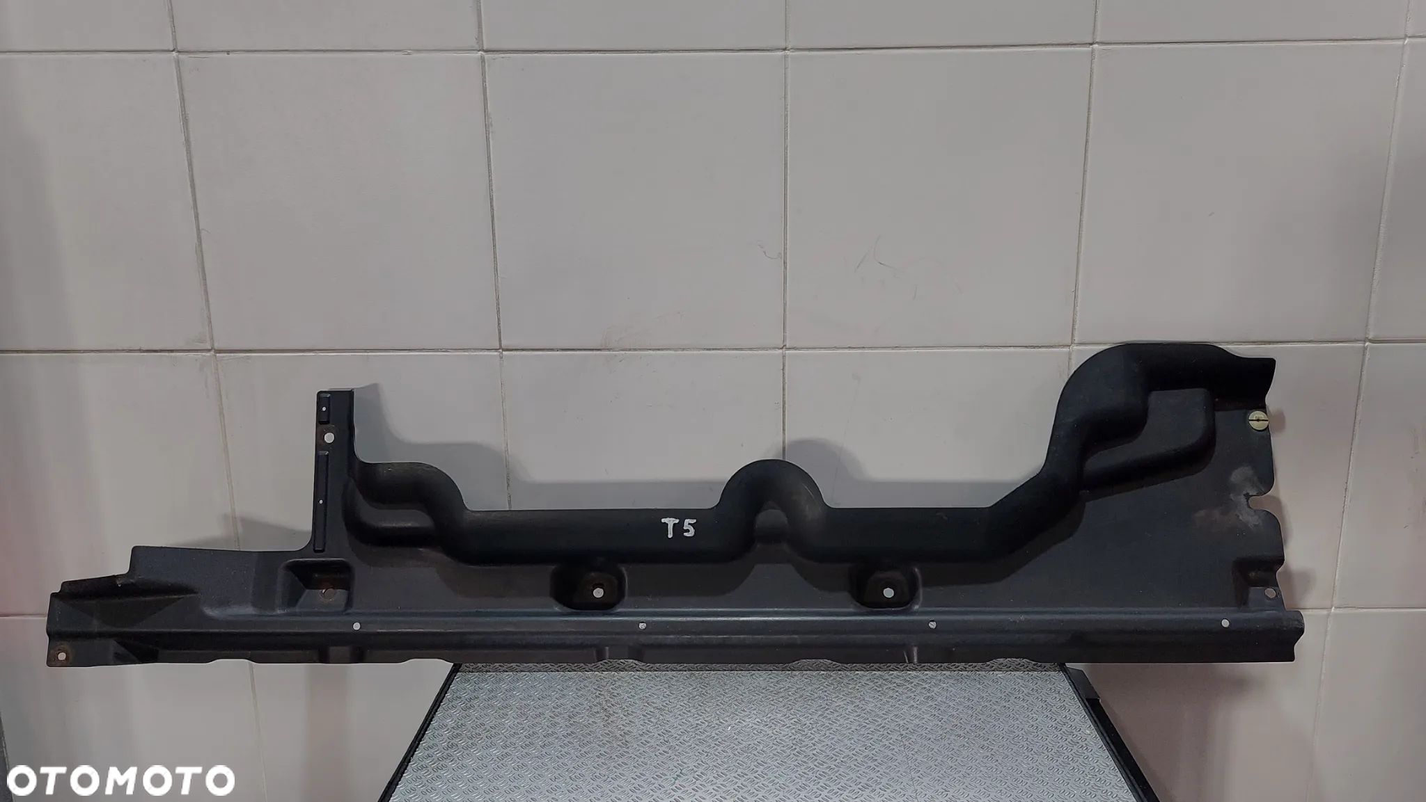 OSŁONA DOLNA PŁYTA PODWOZIA VW T5 2,5 TDI R2008 NR 7H0825209C - 1