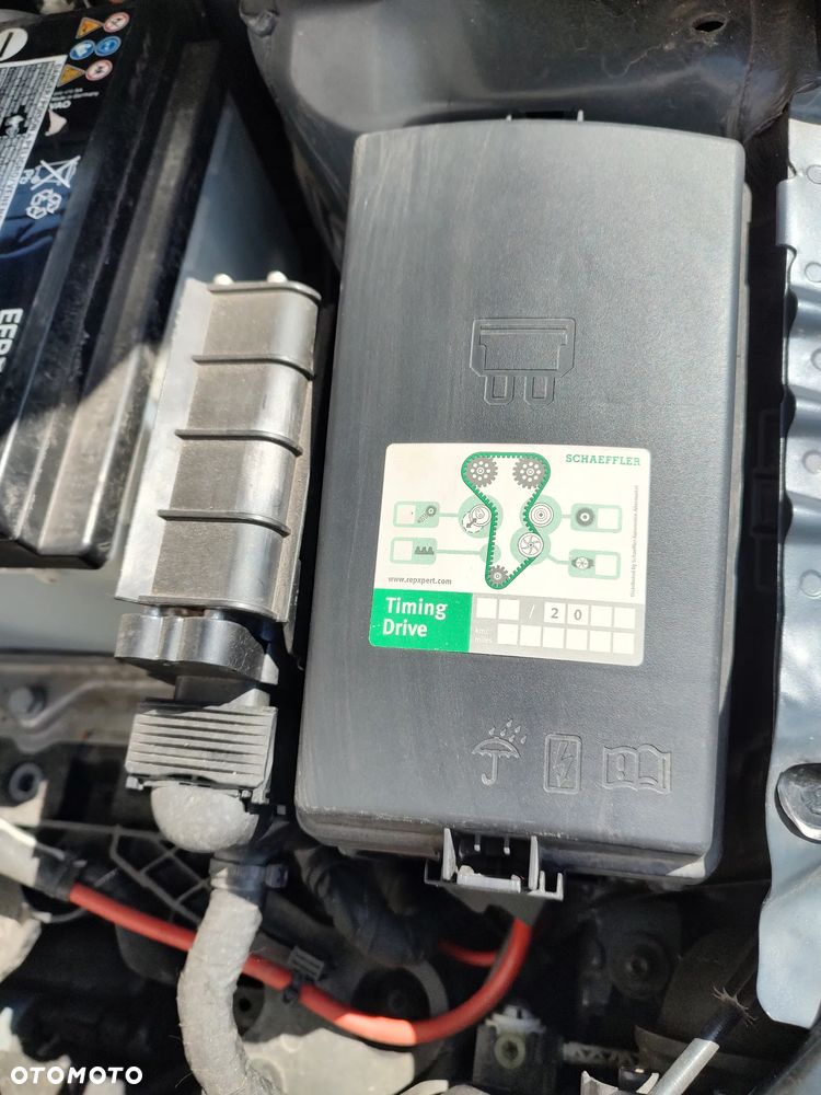 Volkswagen Golf - 26