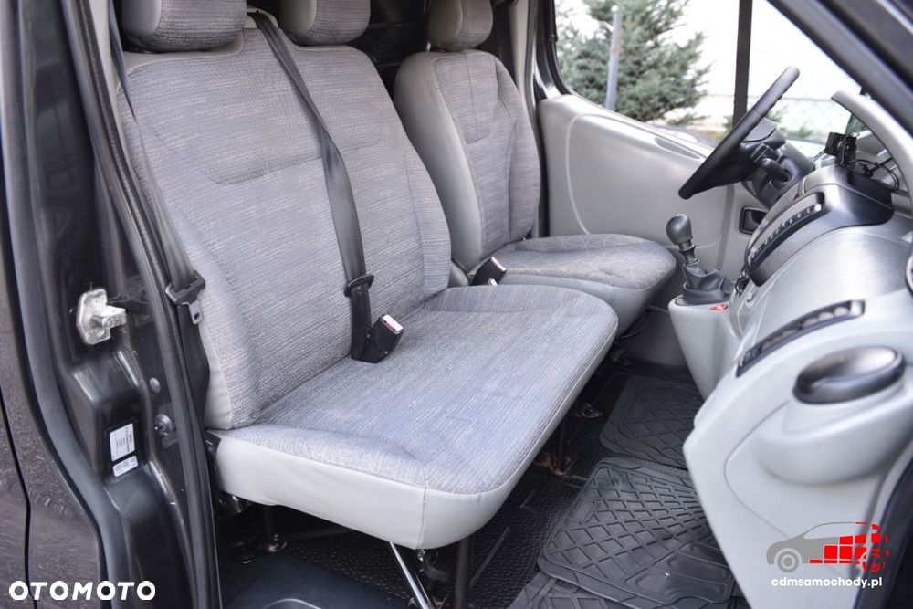 Renault Trafic - 21