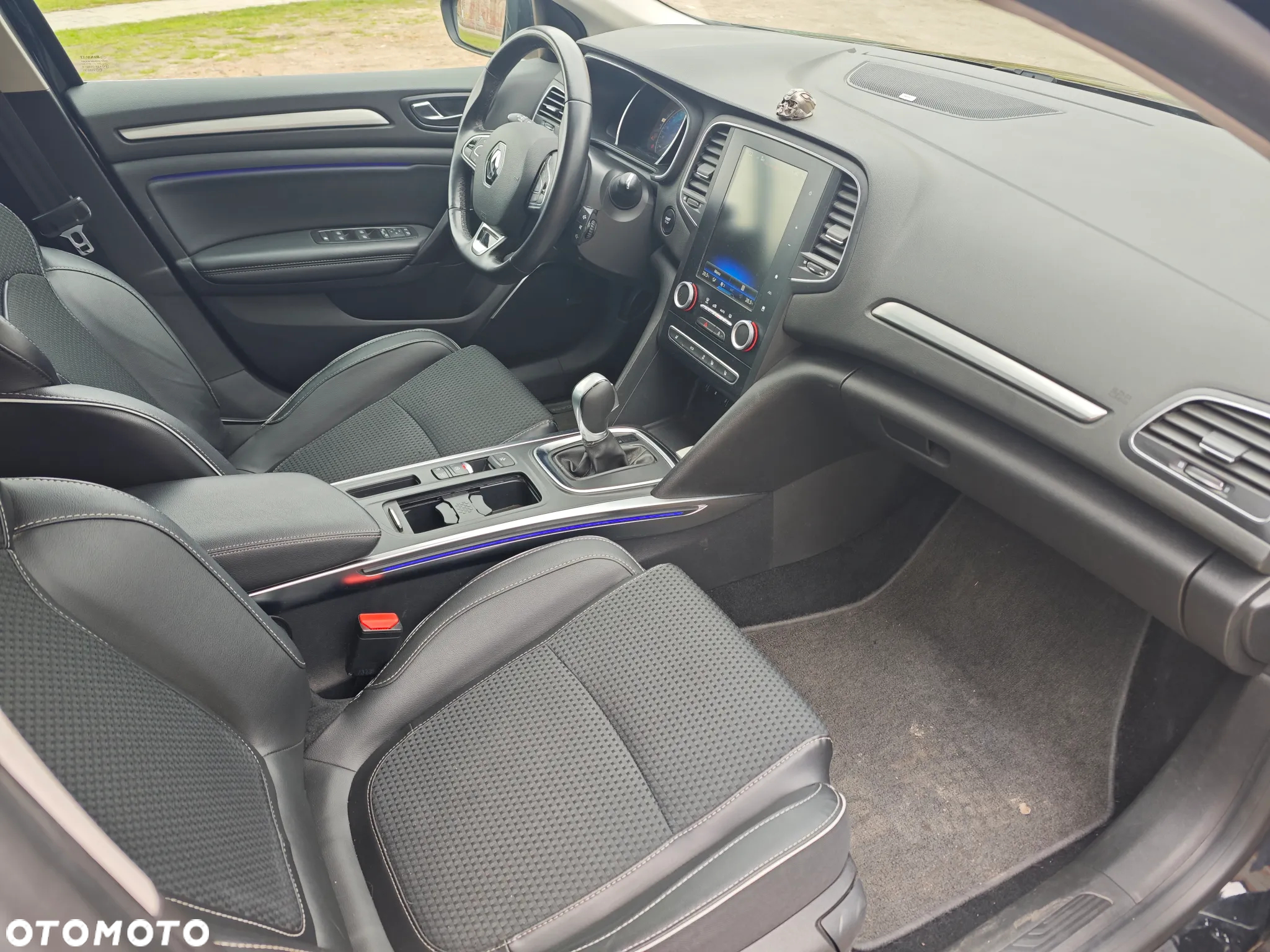Renault Megane 1.2 16V TCe Bose EDC EU6 - 25