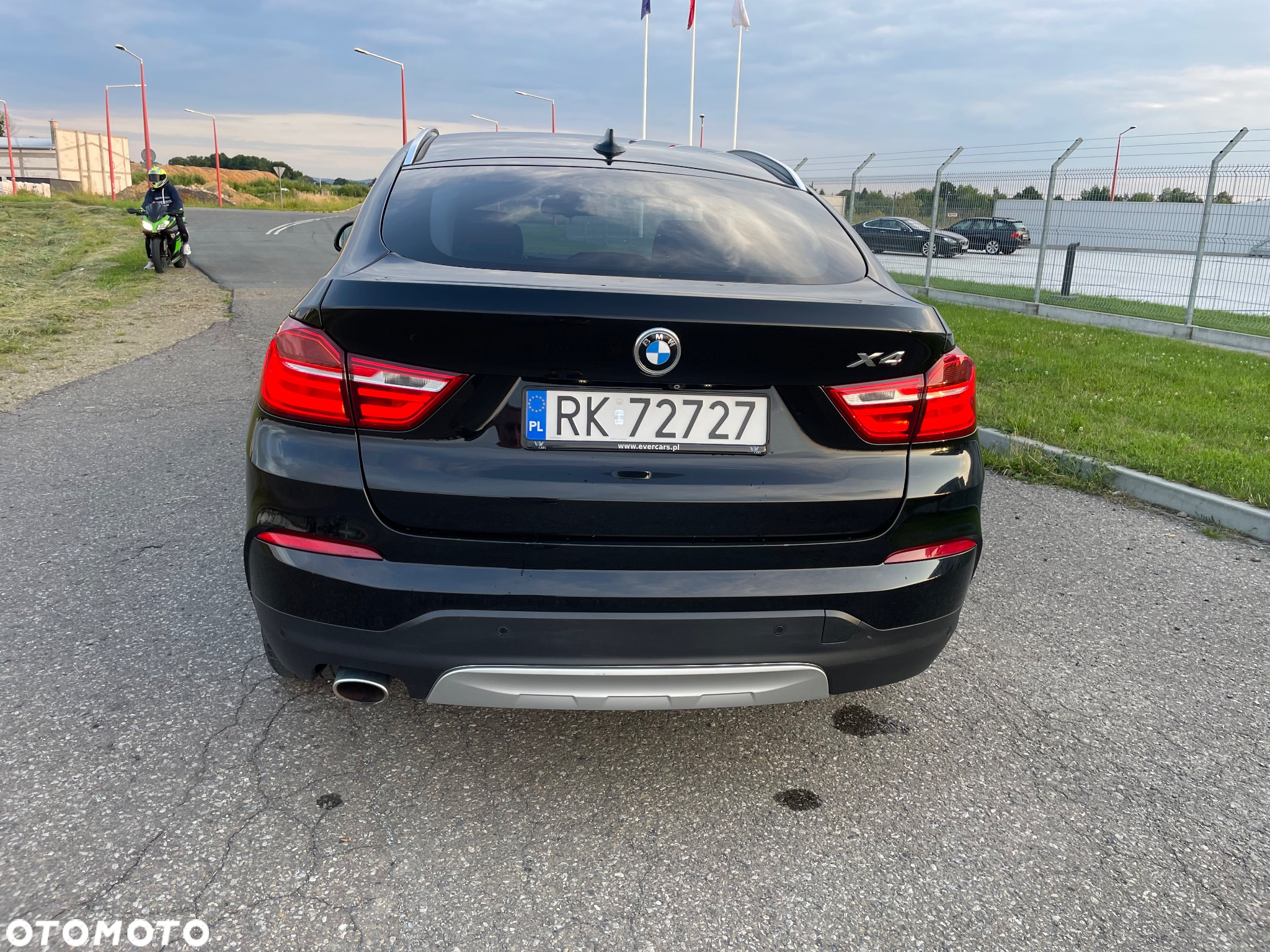 BMW X4 xDrive20d xLine - 4