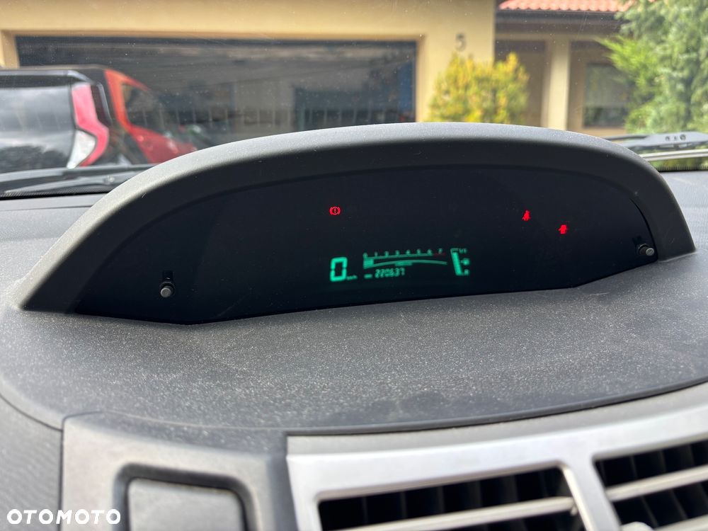 Toyota Yaris 1.3 Luna - 6