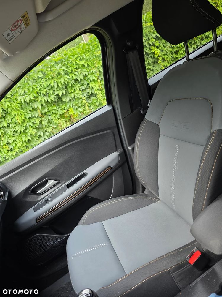 Dacia Jogger 1.0 TCe Extreme+ 7os - 15