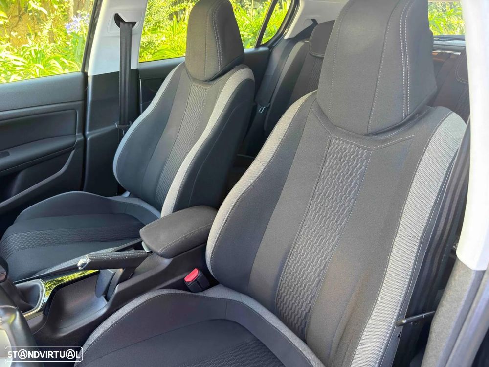 Peugeot 308 1.6 BlueHDi Style - 33
