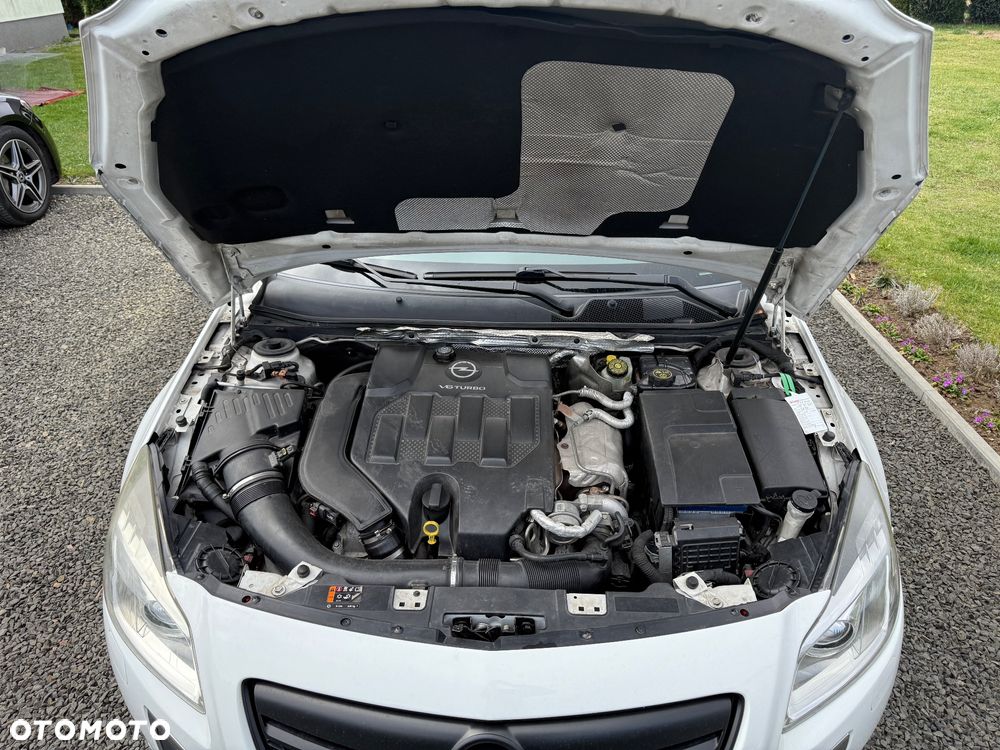 Opel Insignia 2.8 V6 Turbo 4x4 OPC - 11