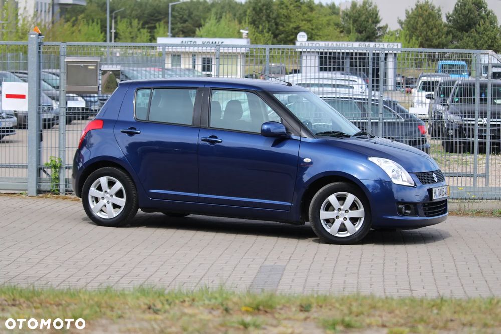 Suzuki Swift - 6