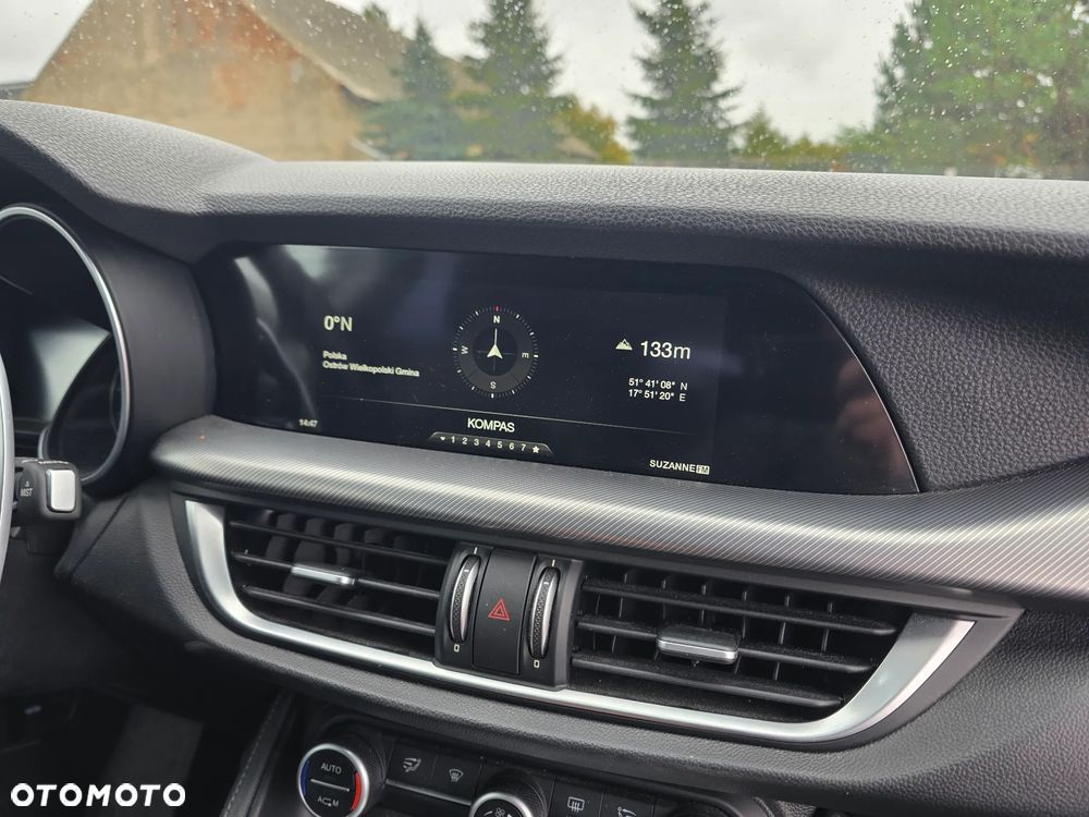Alfa Romeo Stelvio - 23