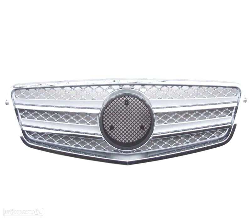 GRELHA FRONTAL MERCEDES E W212 09- LOOK SPORT CL CROMADA PRATA - 1