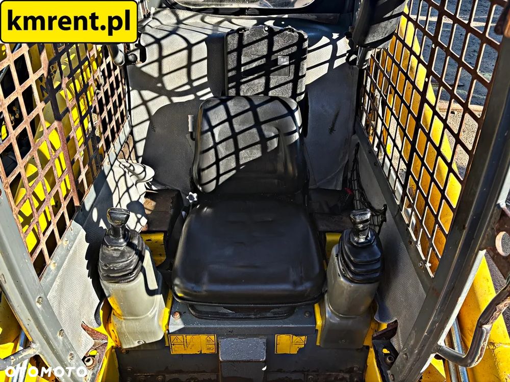Wacker Neuson 701S MINI-ŁADOWARKA 2013R | BOBCAT S100, S130, 753, WACKER NEUSON WL25, WACKER NEUSON WL30, BOBCAT L23, BOBCAT L28, BOBCAT L35, BOBCAT S70, BOBCAT S450, BOBCAT S510, BOBCAT S530, AVANT 528, AVANT 530 - 23