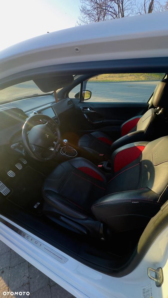 Peugeot 208 THP STOP & START GTi - 7