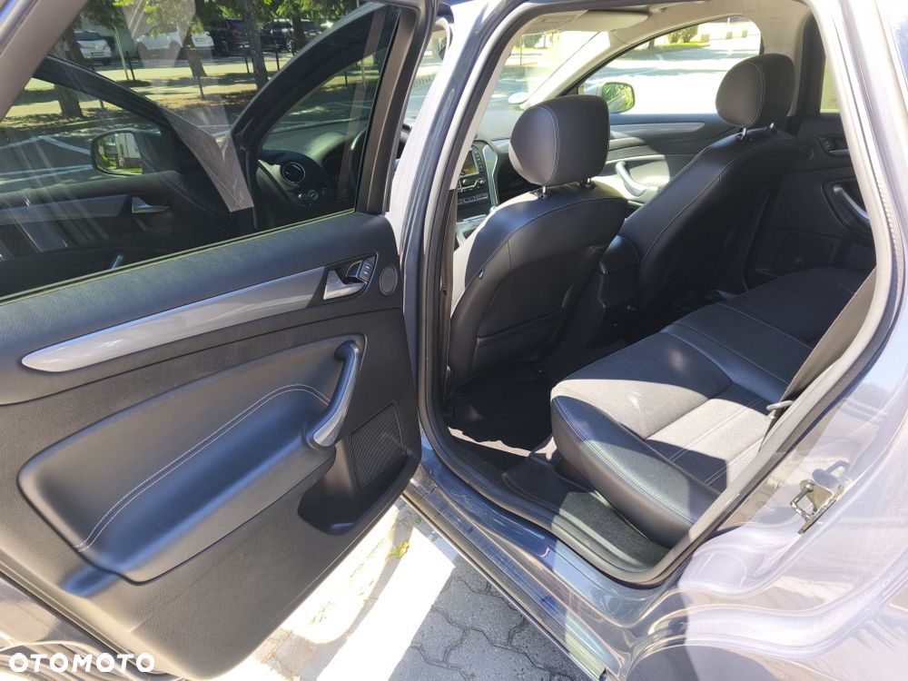 Ford Mondeo - 6
