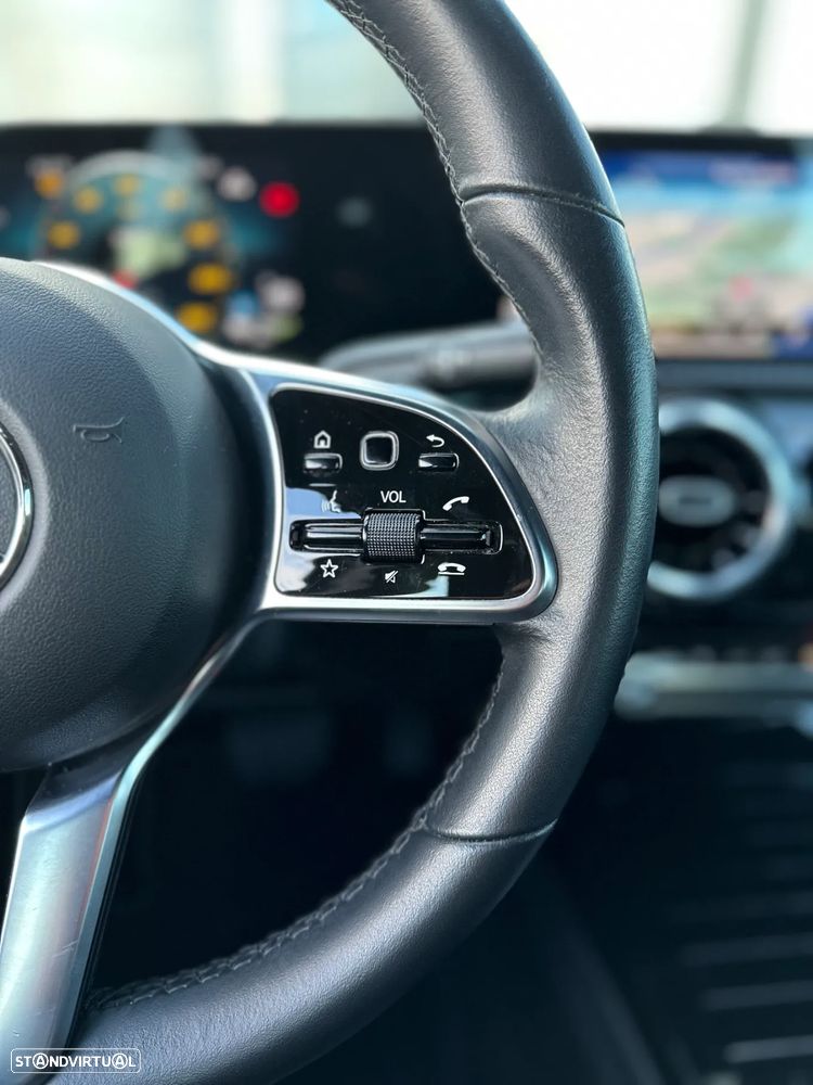 Mercedes-Benz A 250 e Style Plus - 17