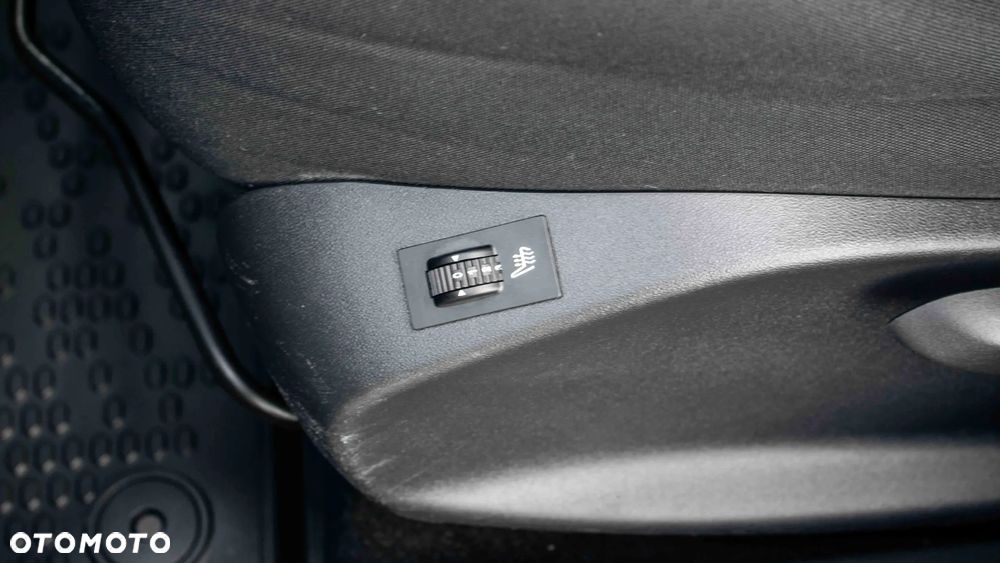 Peugeot 208 1.2 VTi Business Line - 15