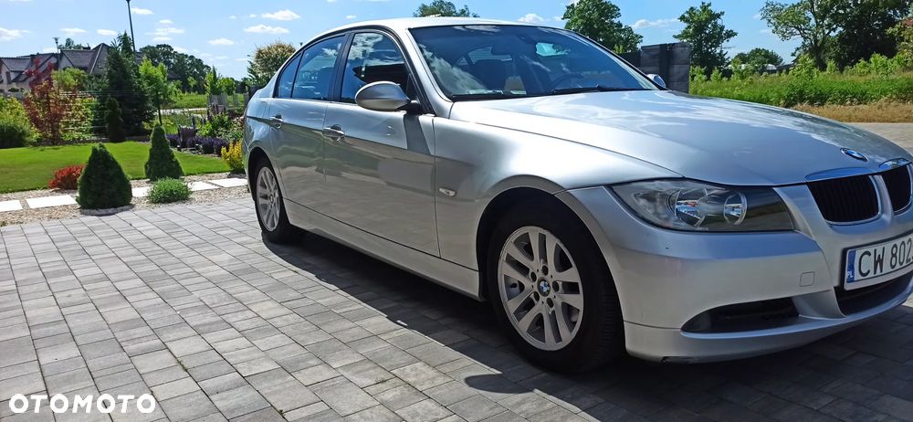BMW Seria 3 320d - 12