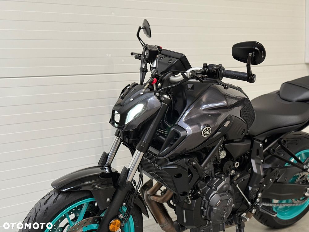 Yamaha MT - 22