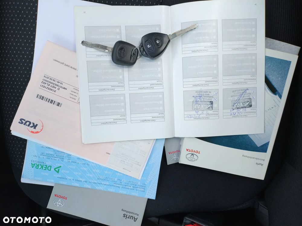 Toyota Auris 1.33 VVT-i - 39