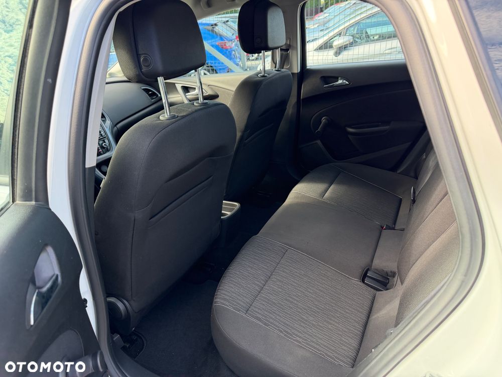 Opel Astra - 22