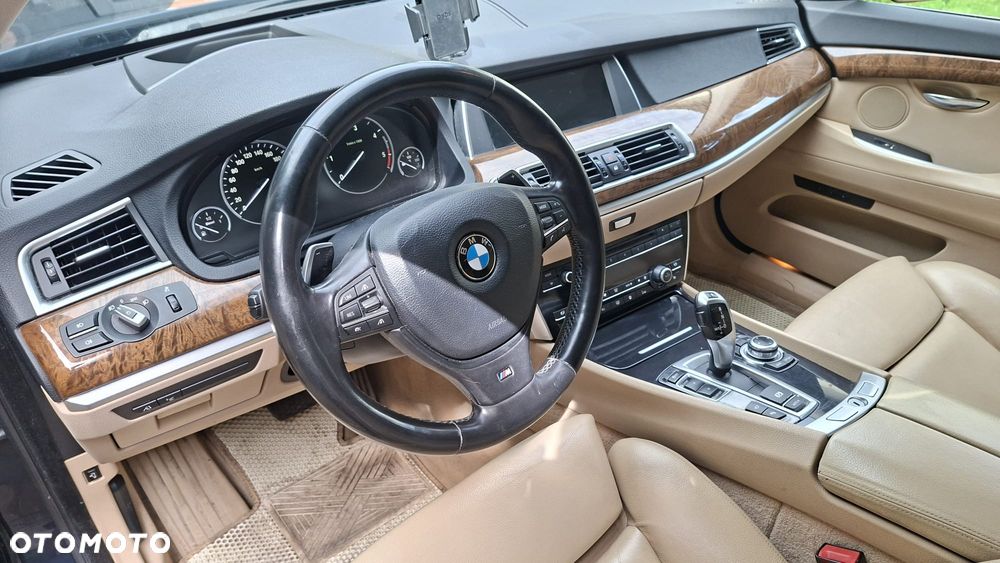 BMW 5GT - 15