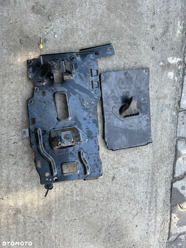 Peugeot 3008 II podstawka pod akumulator C5 Aircross - 6