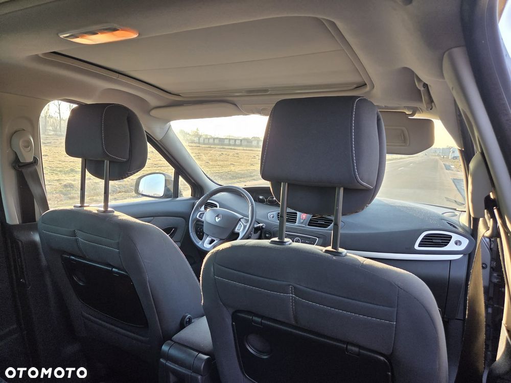 Renault Scenic - 5