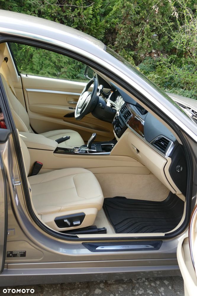 BMW Seria 3 330i Luxury Line - 5