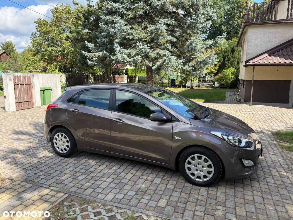 Hyundai i30 1.4 Trend - 18