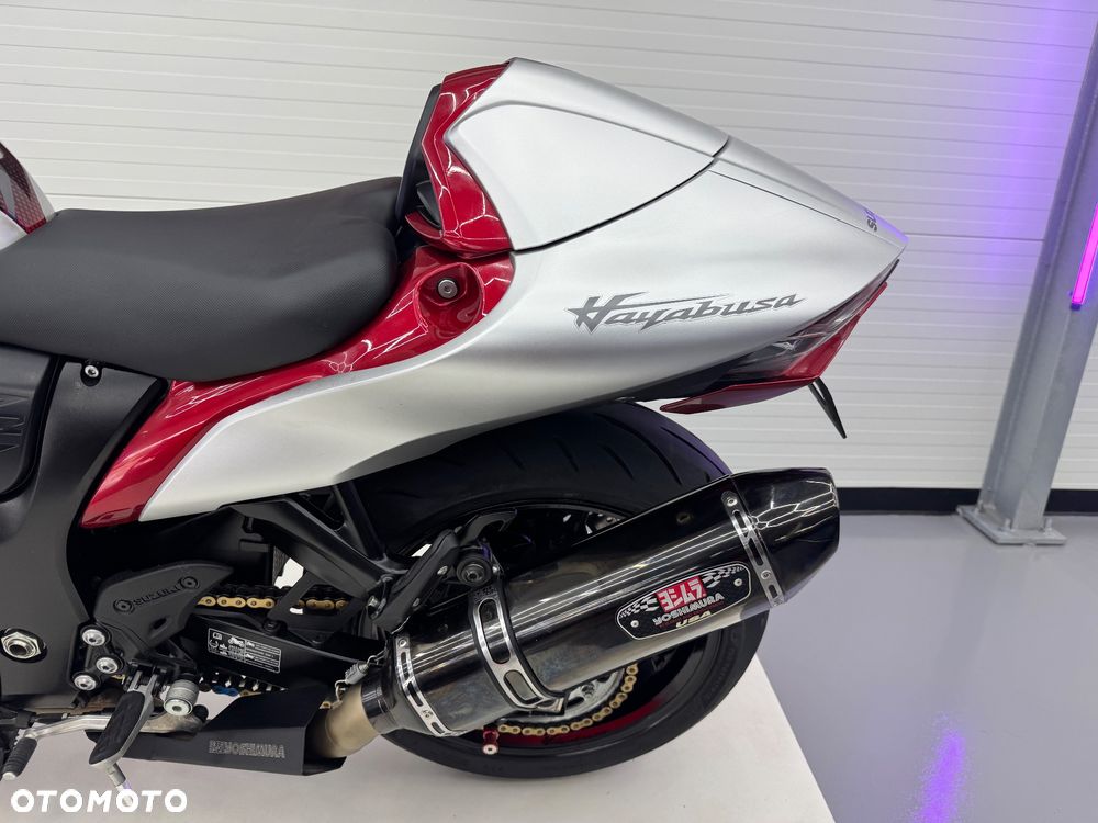 Suzuki GSX - 30