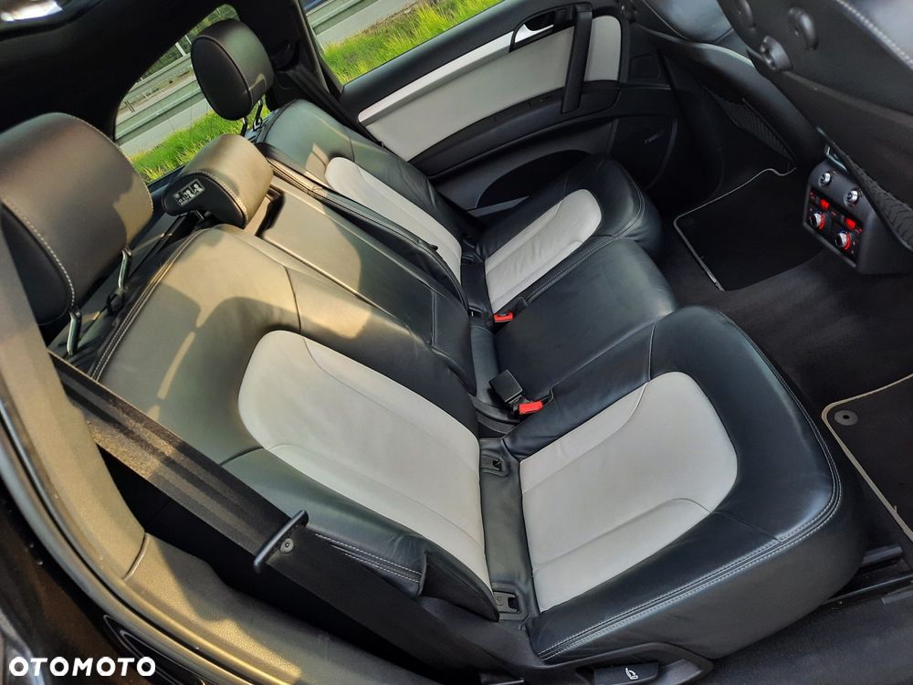 Audi Q7 3.0 TDI Quattro Tiptronic - 28