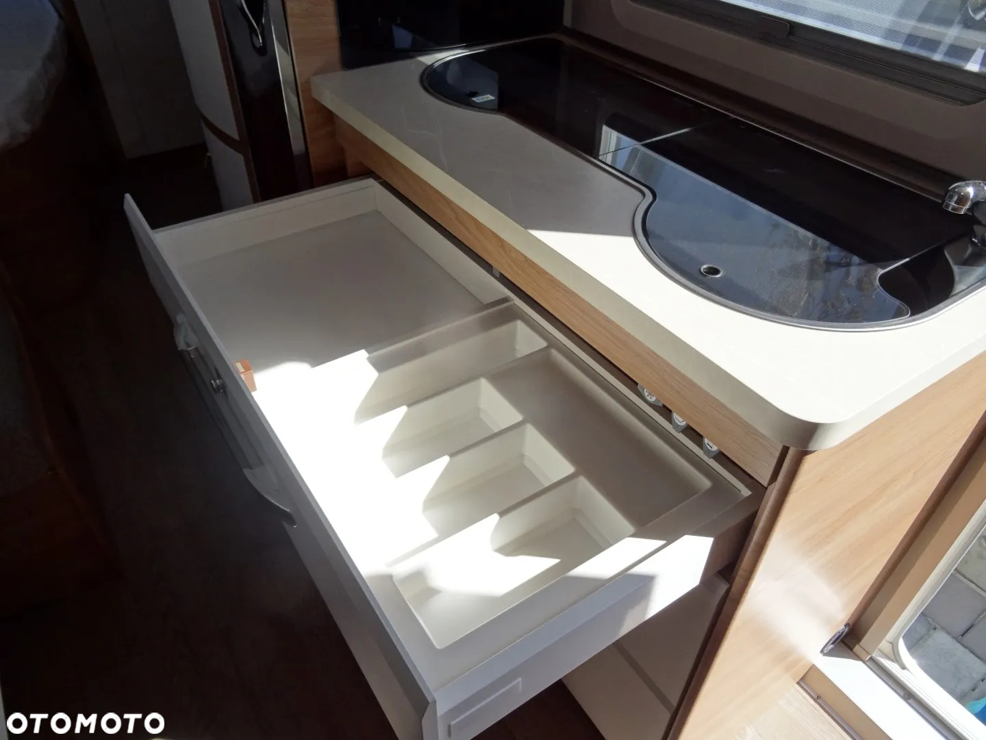 Hobby 560 KMFe De Luxe - 26