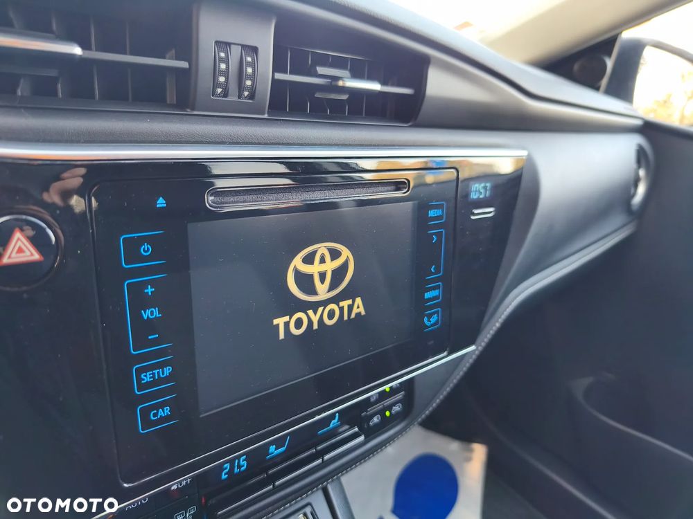Toyota Auris - 19