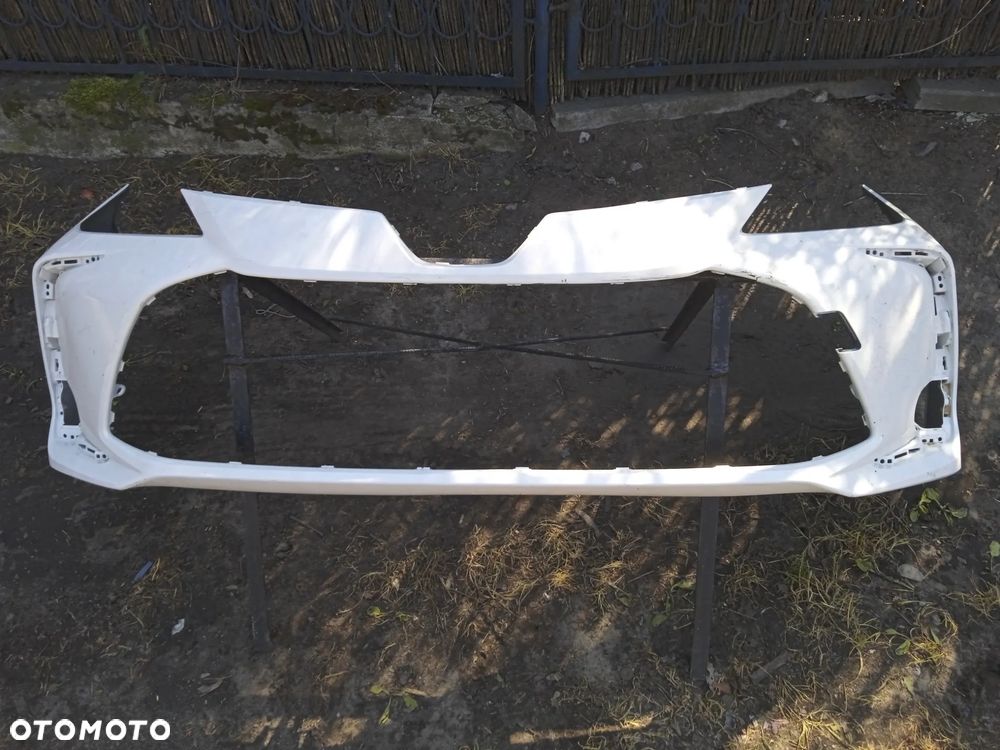 ZDERZAK PRZEDNI TOYOTA COROLLA E21 SEDAN 18- - 3