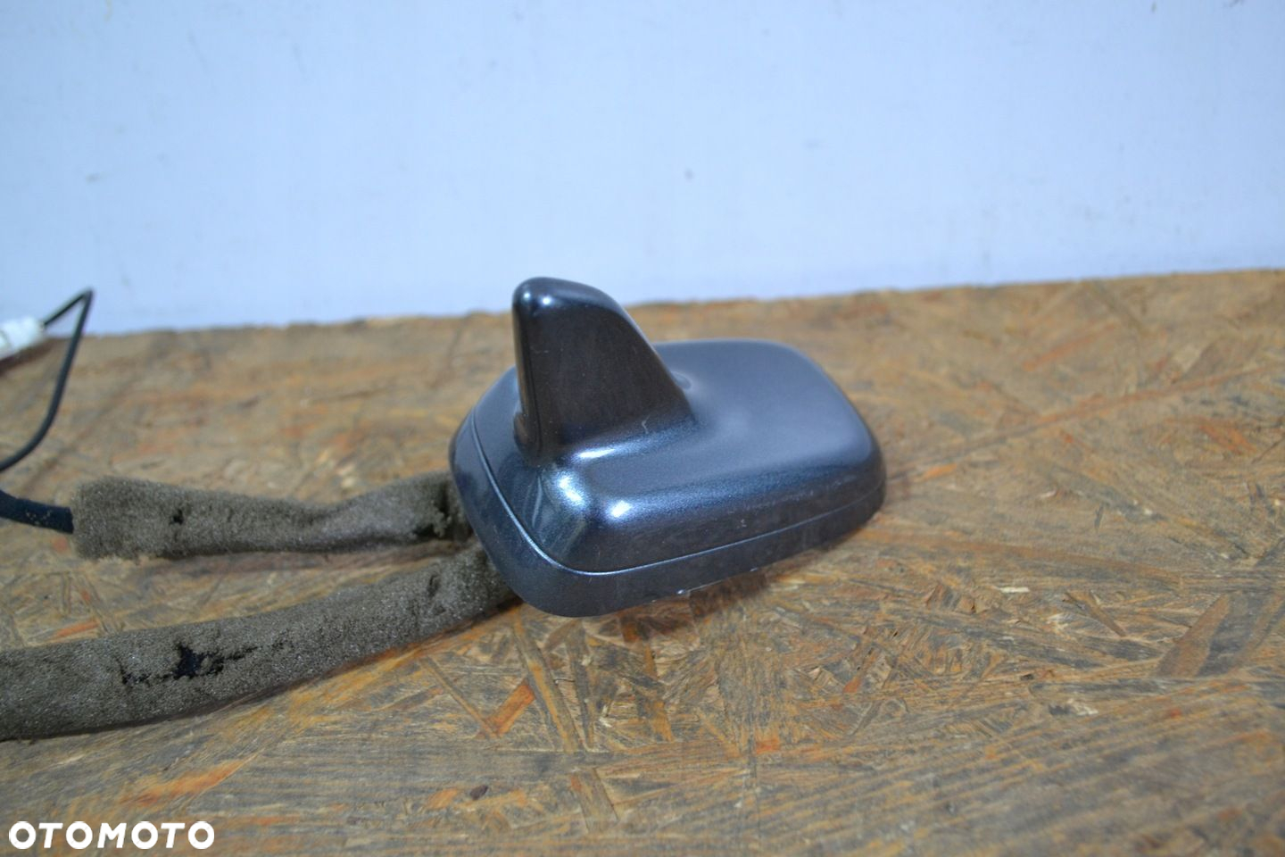 ANTENA DACHOWA GPS AUDI A8 D3 4E0035503AB - 2