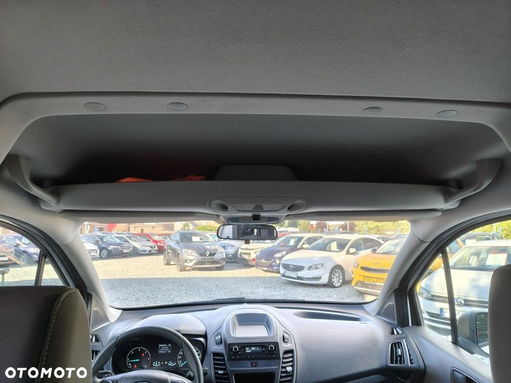 Ford Transit Connect - 16