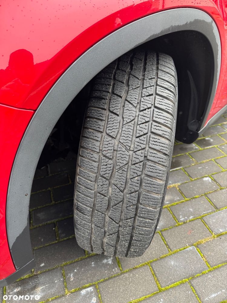 Mercedes-Benz GLA 200 - 5