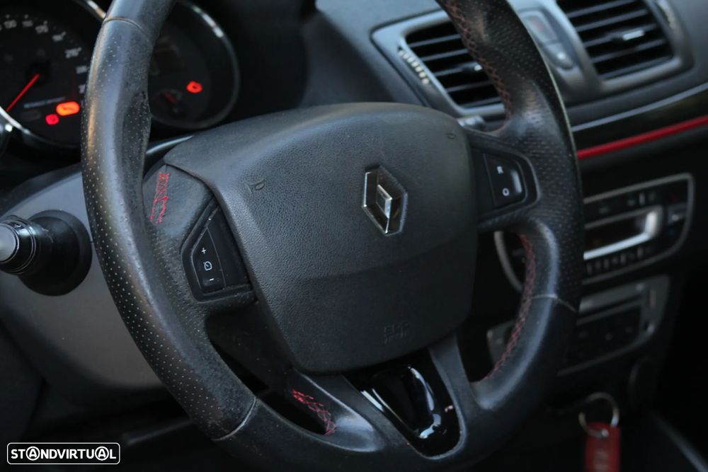 Renault Mégane Sport Tourer 1.5 dCi GT Line SS - 21