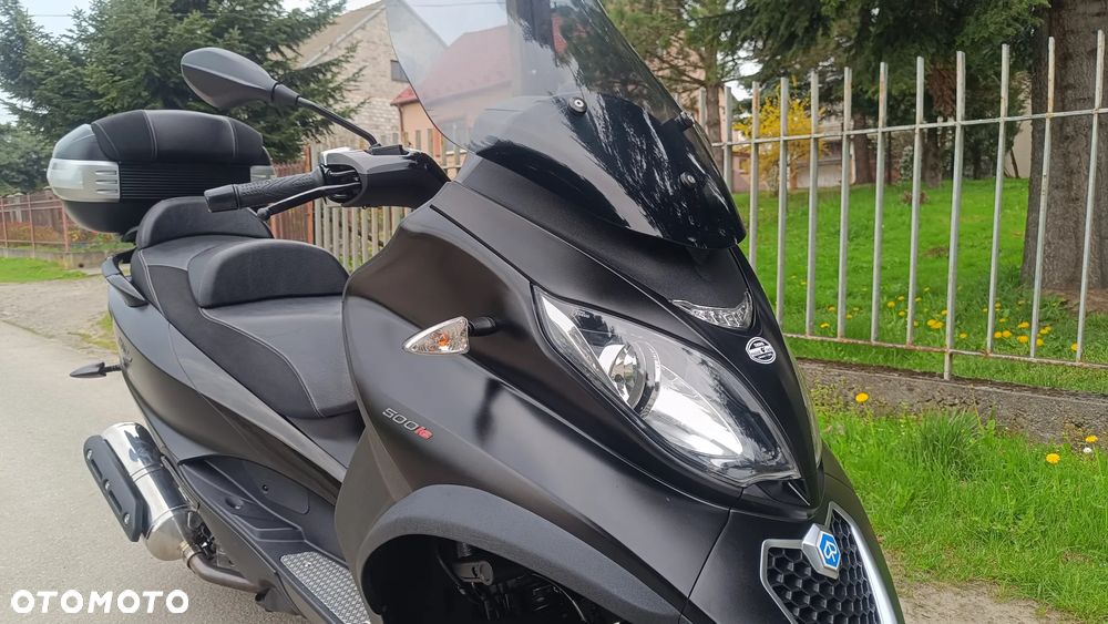 Piaggio MP-3 - 10