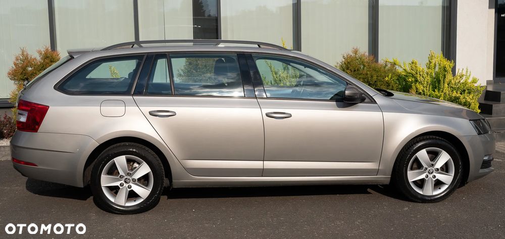 Skoda Octavia 1.5 TSI GPF ACT Ambition - 3