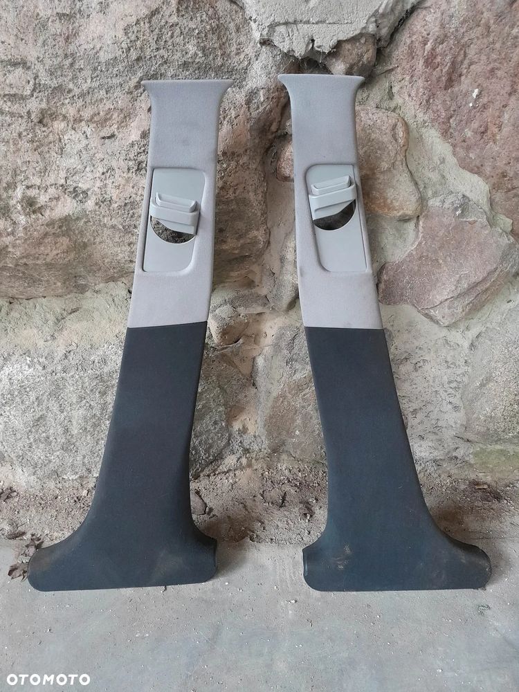 OSŁONA SŁUPKA B ŚRODKOWEGO PRAWA MERCEDES W211 - 1