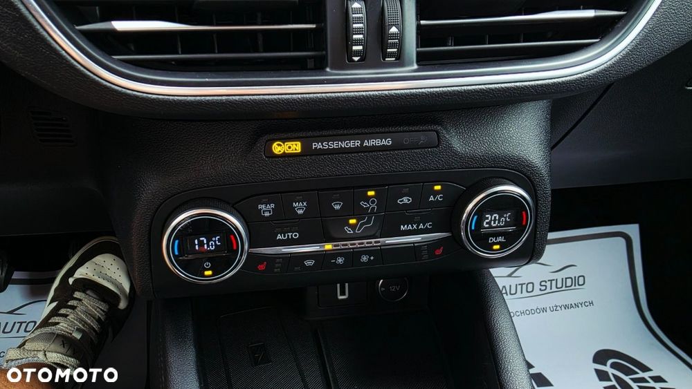 Ford Focus - 16