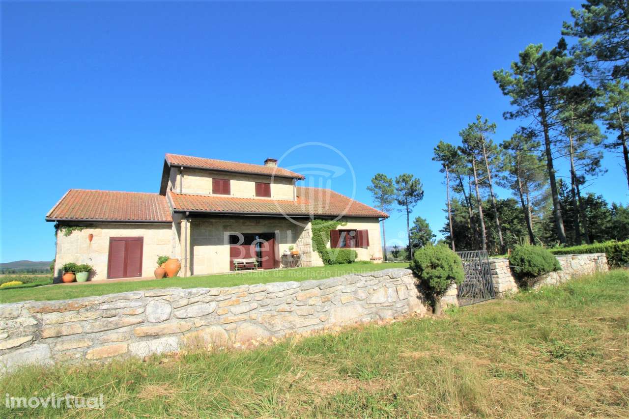 Moradia T5 na Aldeia Nova, Montalegre - Grande imagem: 3/38