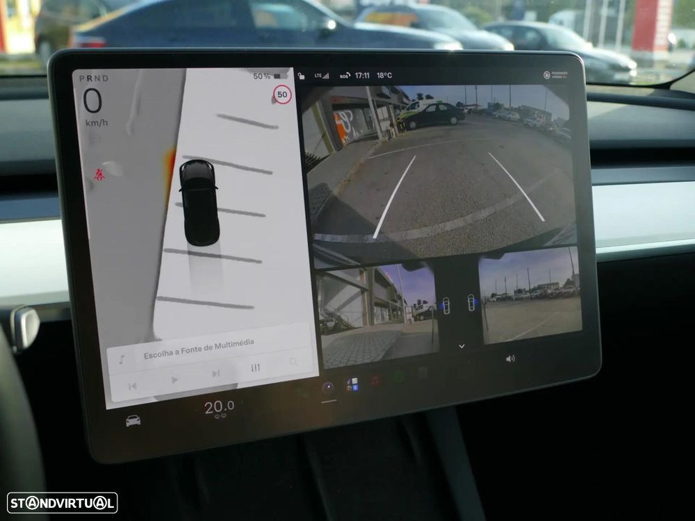 Tesla Model Y Standard - 21