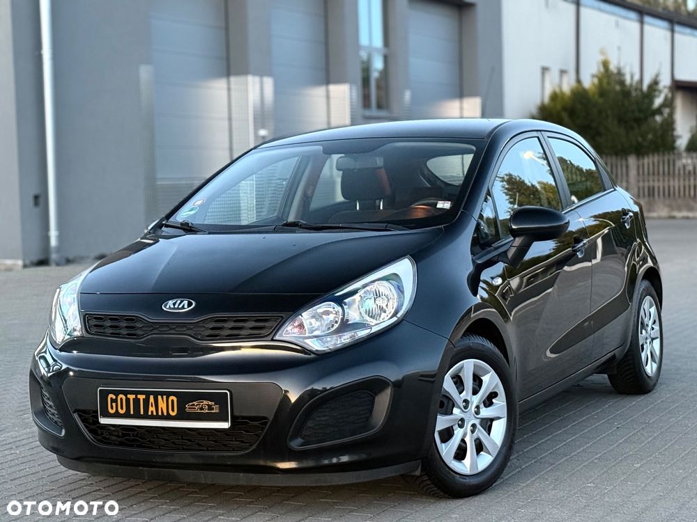 Kia Rio - 1
