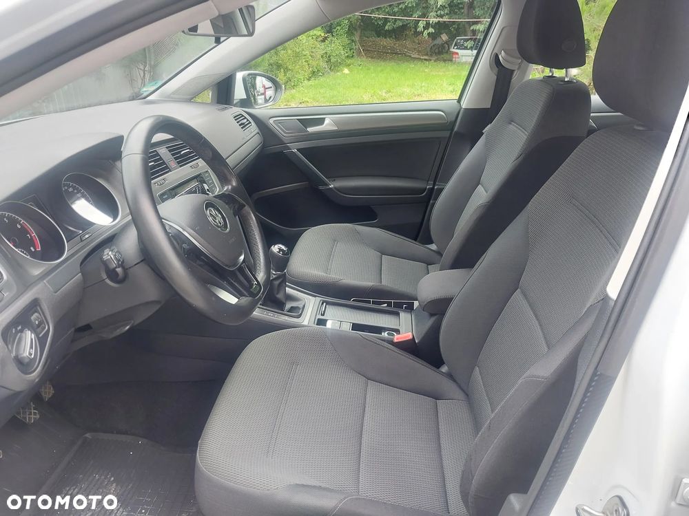Volkswagen Golf 1.2 TSI BlueMotion Technology Team - 6