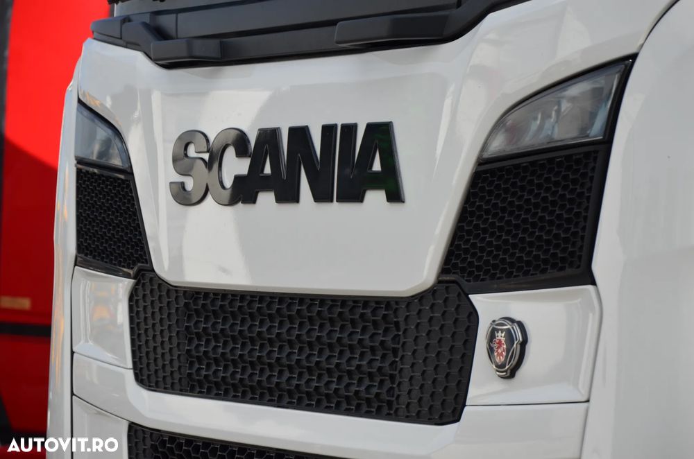 Scania S 500 / 2022r / KLIMA P./ FULL LED / ACC / NAVI / DE 2722 - 7