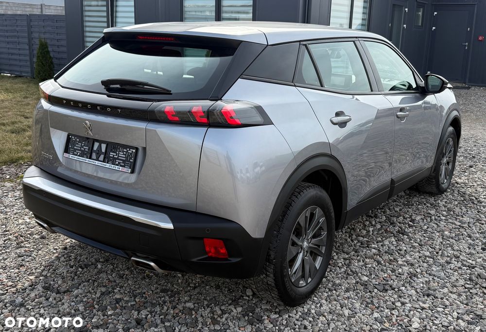 Peugeot 2008 PureTech 130 EAT8 Active - 5